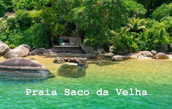 passeio de escuna praia saco da velha Paraty